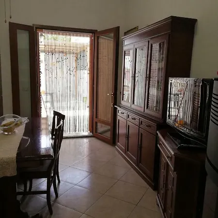 Casa *